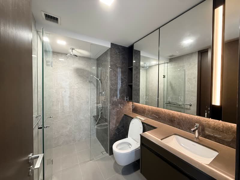 Tembusu Grand, 94 Jalan Tembusu, 1 Bedroom, 527 sqft, Condominium For Sale, by Gary Seah Zhang Feng, 500033163 - Bathroom - PropertyGuru.com.sg