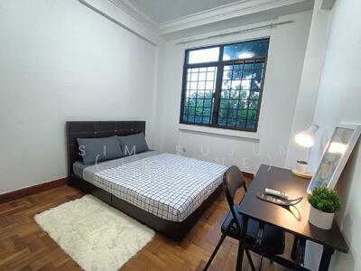 For Rent - Parc Oasis