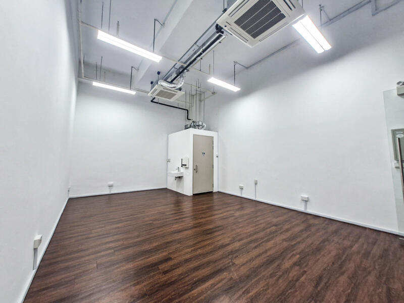 Hexacube, 160 Changi Road, Eunos / Geylang / Paya Lebar, 431 sqft, Mall Shop For Sale, by James Tang, 500033247 - Interior - CommercialGuru.com.sg