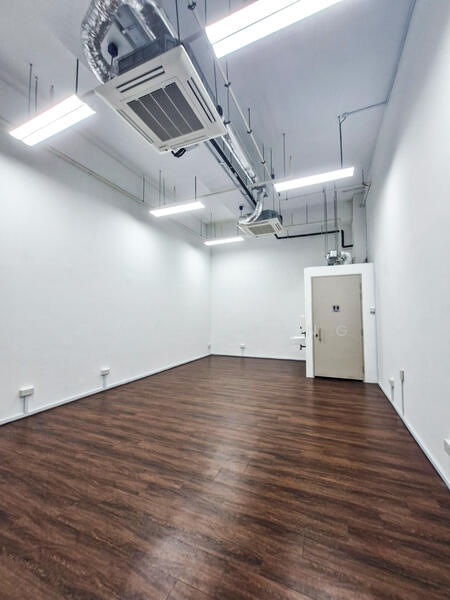 Hexacube, 160 Changi Road, Eunos / Geylang / Paya Lebar, 431 sqft, Mall Shop For Sale, by James Tang, 500033247 - Interior - CommercialGuru.com.sg