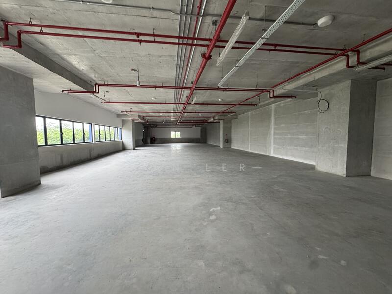 Terusan, Jalan Terusan, Jurong Port Road, Corporation Drive, Jalan Buroh, 4,228 sqft, Office For Rent, by Dan Ler, 500033248 - Interior - CommercialGuru.com.sg