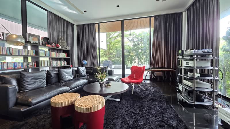 Tanjong Katong! Architectural masterpiece designed by renowned firm, 东部最好 2.5 Storey Bungalow, Goodman road, 5 Bedrooms, 7,000 sqft, Detached House For Sale, by Jessie Lim, 500033250 - Living Room - PropertyGuru.com.sg