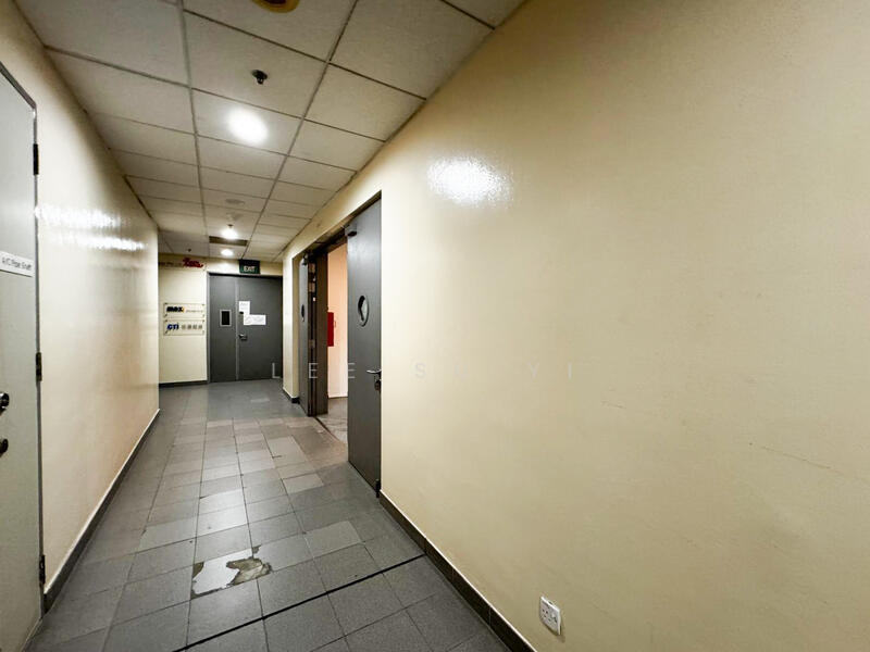 Ubi Techpark, 10 Ubi Crescent, 1,938 sqft, Light Industrial (B1) For Rent, by Lee Su Yi, 500033267 - Corridor - CommercialGuru.com.sg