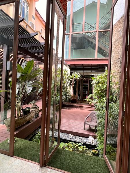 For Rent - Eastwood Park