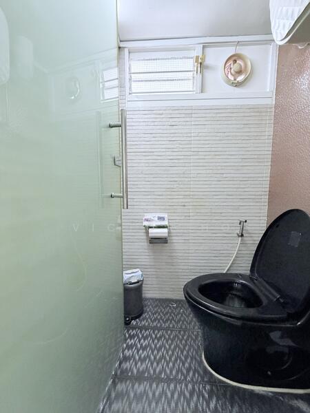 For Sale - 9 Holland Avenue