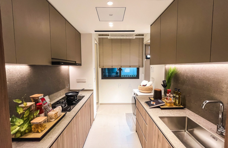 ELTA Apartment For Sale at S$ 3,894,000 | PropertyGuru Singapore - Kitchen