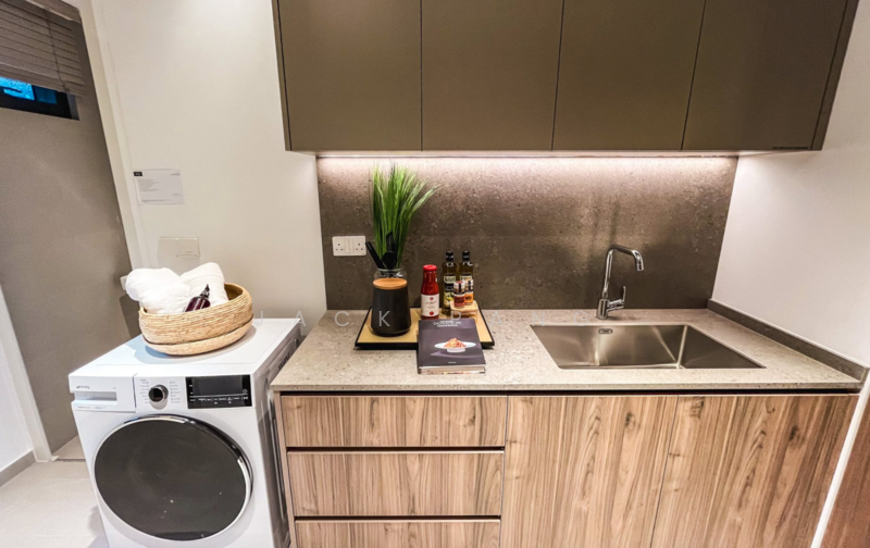 ELTA Apartment For Sale at S$ 3,894,000 | PropertyGuru Singapore - Kitchen