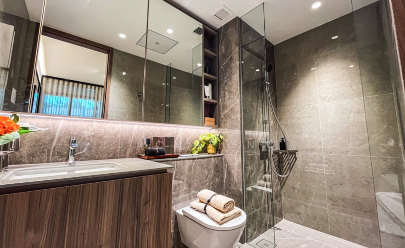 ELTA Apartment For Sale at S$ 3,894,000 | PropertyGuru Singapore - Bathroom