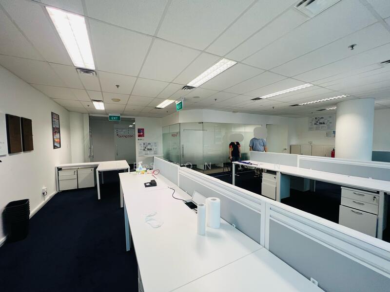 20 Collyer Quay, 20 Collyer Quay, 1,000 sqft, Office For Rent, by Preston Tan, 500033383 - Interior - CommercialGuru.com.sg
