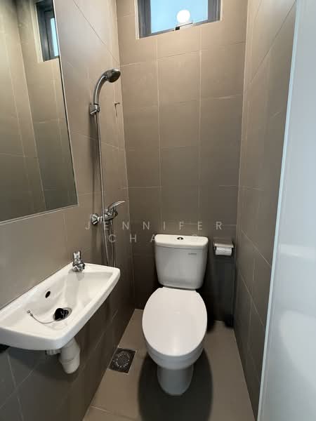Highline Residences, 7 Kim Tian Road, 3 Bedrooms, 1,152 sqft, Condominium For Rent, by Jennifer Chang, 500033389 - Bathroom - PropertyGuru.com.sg