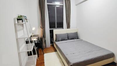 For Rent - The Lakeshore