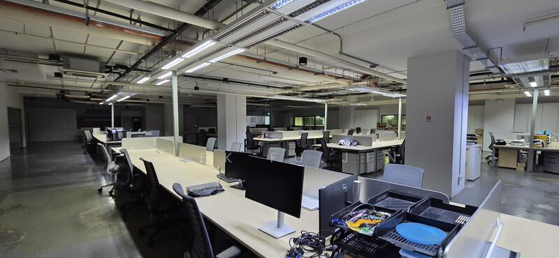 Gul Circle, , 250,000 sqft, Factory / Workshop (B2) For Sale, by Quek Fu Jin, 500033425 - Interior - CommercialGuru.com.sg