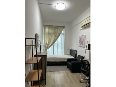 For Rent - Holland Hill Park