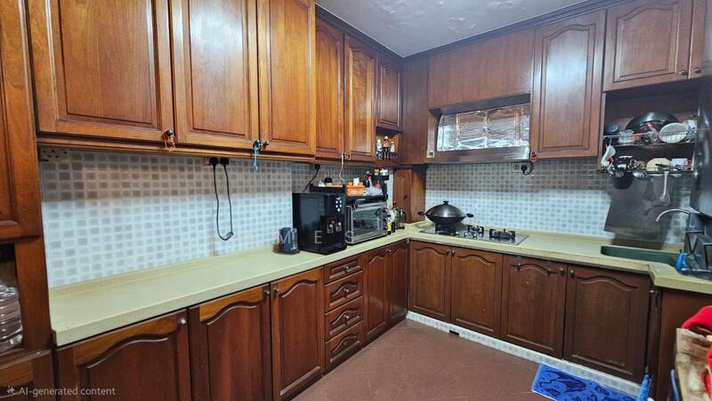792 Woodlands Avenue 6 HDB Flat For Sale at S$ 700,000 | PropertyGuru Singapore - Kitchen