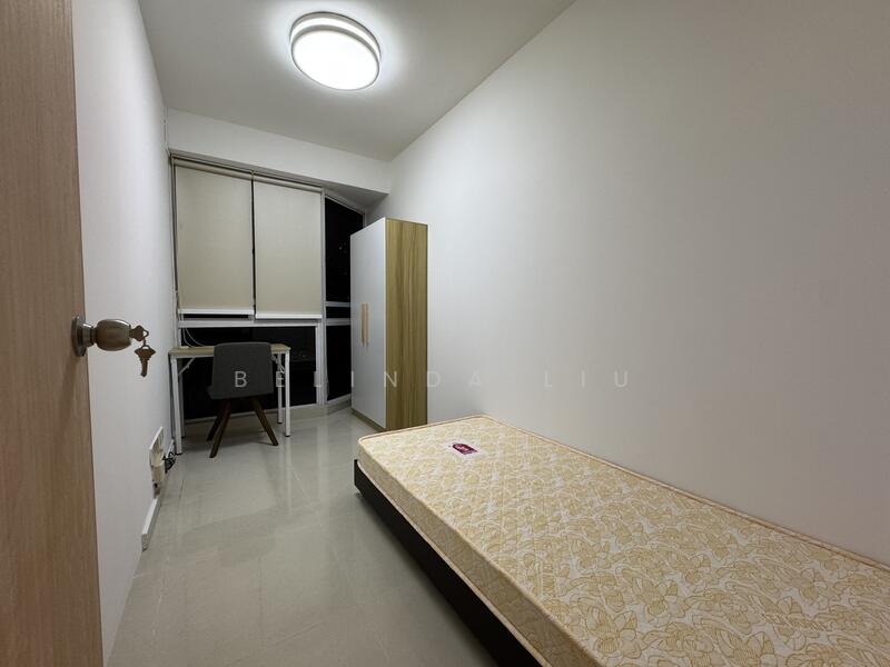 Common Bedroom $1200