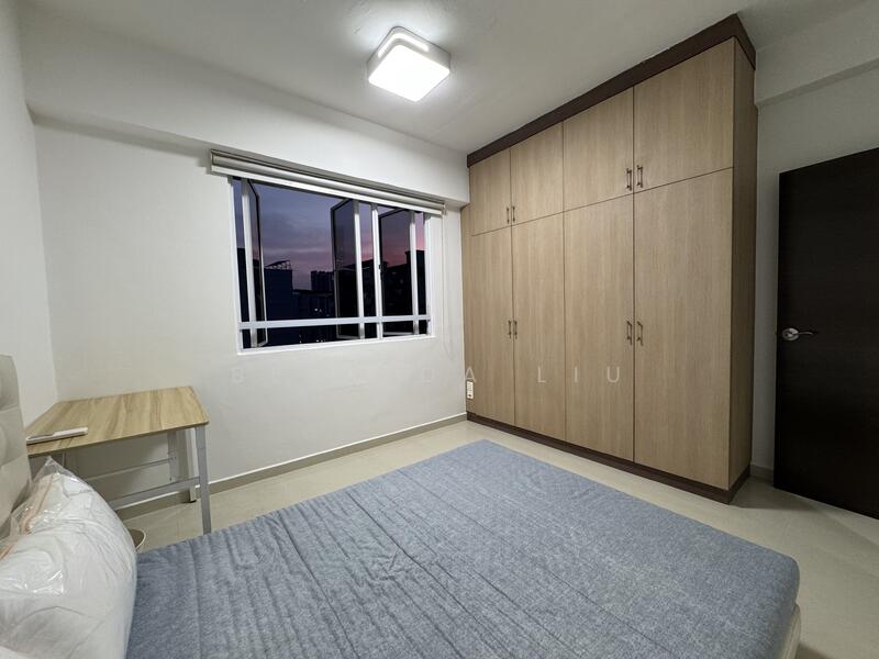 Common Bedroom $1500