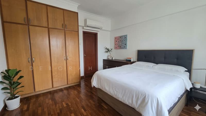 Emerald Garden, 33 Club Street, 2 Bedrooms, 980 sqft, Condominium For Rent, by Deborah Tan 陈素玲, 500033502 - Master Bedroom - PropertyGuru.com.sg