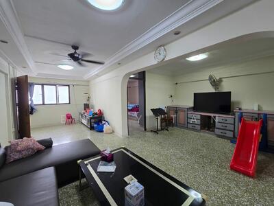 For Sale - 119 Ang Mo Kio Avenue 3