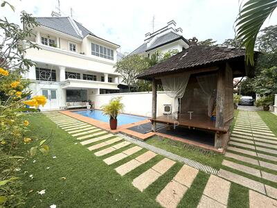 For Sale - Holland Grove View