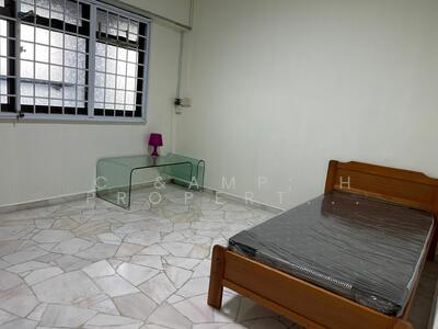 For Rent - 912 Hougang Street 91