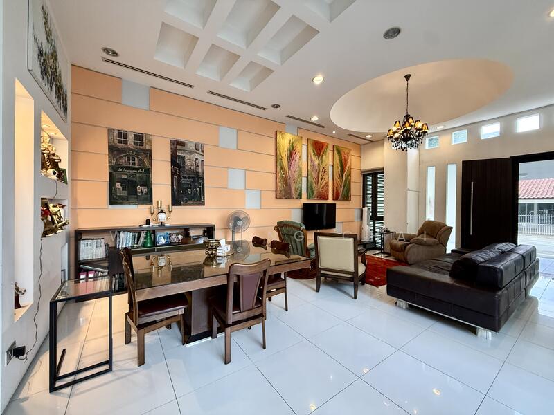 ⭐⭐⭐LANDED7772@RENOVATED 2 STY CORNER TERRACE WITH ATTIC (D15) 6rm, , 6 Bedrooms, 3,500 sqft, Corner Terrace For Sale, by WeeThong Chai, 500033619 - Living Room - PropertyGuru.com.sg