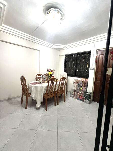 237 Compassvale Walk, 237 Compassvale Walk, 3 Bedrooms, 1,313 sqft, HDB Flat For Rent, by Josephine Lim J R 林婕容 (区域分行董事 ), 500033743 - Dining Room - PropertyGuru.com.sg