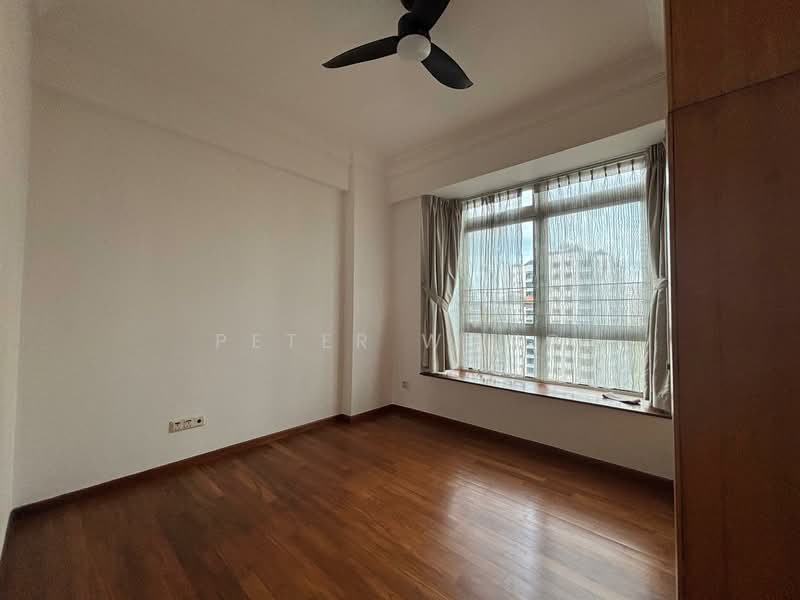 Crystal Rhu, 8A Tanjong Rhu Road, 3 Bedrooms, 1,271 sqft, Apartment For Sale, by Peter Wong, 500033752 - Bedroom - PropertyGuru.com.sg