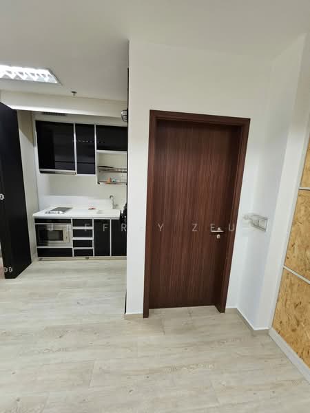 Soho Life, 216 Joo Chiat Road, East Coast / Marine Parade, 398 sqft, Office For Sale, by Jeffrey Zeus, 500033756 - Kitchen - CommercialGuru.com.sg