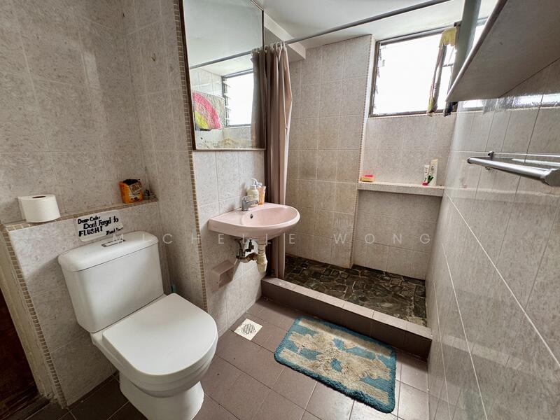 Jack & Jill Bathroom