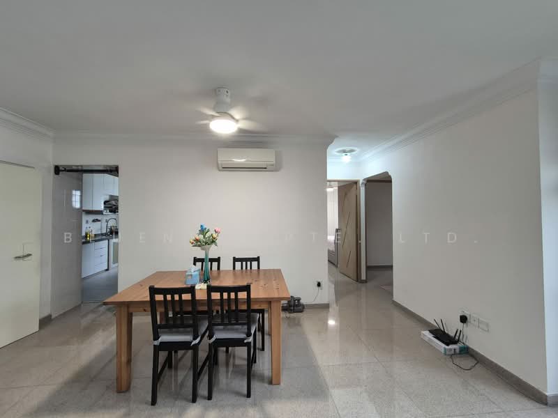 19 Dover Crescent, 19 Dover Crescent, 3 Bedrooms, 990 sqft, HDB Flat For Sale, by KENNETH CHUA, 500033813 - Dining Room - PropertyGuru.com.sg