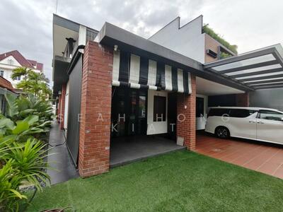 For Sale - Hua Guan Avenue