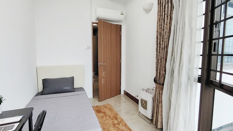 Parc Oasis, 35 Jurong East Avenue 1, Room Rental, 100 sqft, Condominium For Rent, by Bespoke Habitat Pte Ltd, 500033866 - 15-03 CR4 - PropertyGuru.com.sg