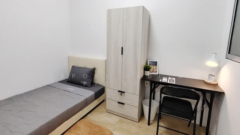 Parc Oasis, 35 Jurong East Avenue 1, Room Rental, 100 sqft, Condominium For Rent, by Bespoke Habitat Pte Ltd, 500033866 - 10-06 ECON6 - PropertyGuru.com.sg