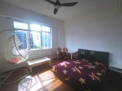 For Rent - Summer Green