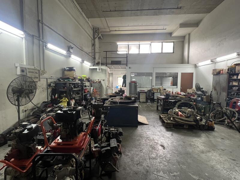 Pioneer Centre, 1 Soon Lee Street, Boon Lay / Jurong / Tuas, 1,485 sqft, Factory / Workshop (B2) For Sale, by Nancy Tan, 500033877 - Interior - CommercialGuru.com.sg