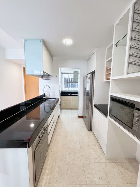 Hillvista, 3 Elizabeth Drive, 3 Bedrooms, 1,163 sqft, Condominium For Sale, by Helen HU, 500033915 - Kitchen - PropertyGuru.com.sg