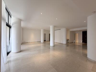 For Rent - The Colonnade