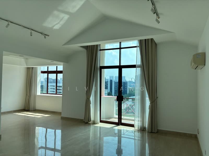 Holland Gems, 1 Taman Nakhoda, 4 Bedrooms, 2,052 sqft, Condominium For Rent, by Silvia Ang, 500034083 - Living Room - PropertyGuru.com.sg