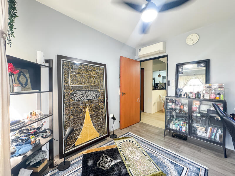 For Sale - 992B Buangkok Link