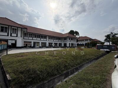 For Rent - 25 Admiralty road east