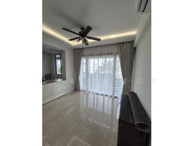 For Rent - The Trumps