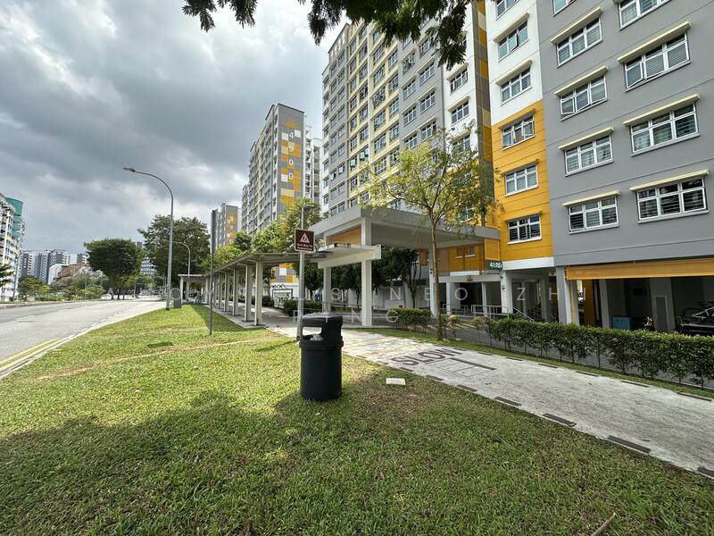 488D Choa Chu Kang Avenue 5, 488D Choa Chu Kang Avenue 5, 3 Bedrooms, 1,001 sqft, HDB Flat For Sale, by Aloysius Neo Zhi Ping, 500034137 - PropertyGuru.com.sg