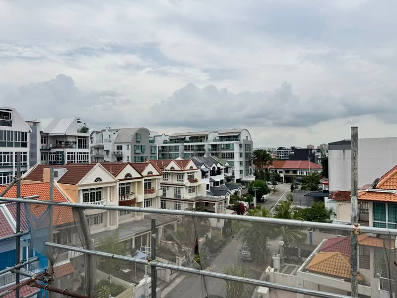 For Sale - ❤️GIANT⚡️Brand New Freehold 4 Lvls Semi-D w Attic & Lift at Telok Kurau