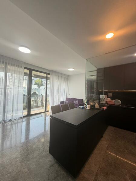 Hyll on Holland Condominium For Sale at S$ 3,080,000 | PropertyGuru Singapore - Living Room