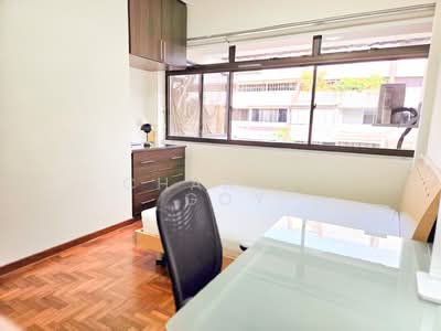 For Rent - Lakepoint Condo