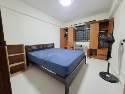 For Rent - 110 Jurong East Street 13