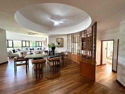 For Sale - The Draycott