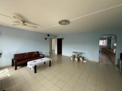 For Sale - 660 Yishun Avenue 4