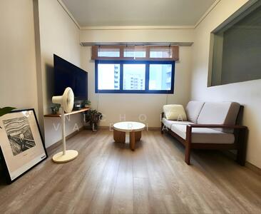 For Sale - 52 Cassia Crescent