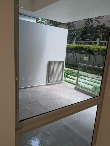 8 @ Mount Sophia Condominium For Sale at S$ 1,700,000 | PropertyGuru Singapore - Balcony